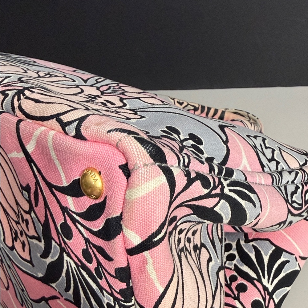 Prada RARE STAMPATA CANAPA ROSA FLORA Pink and Gray Tote w/ Prada strap! - Picture 9 of 17